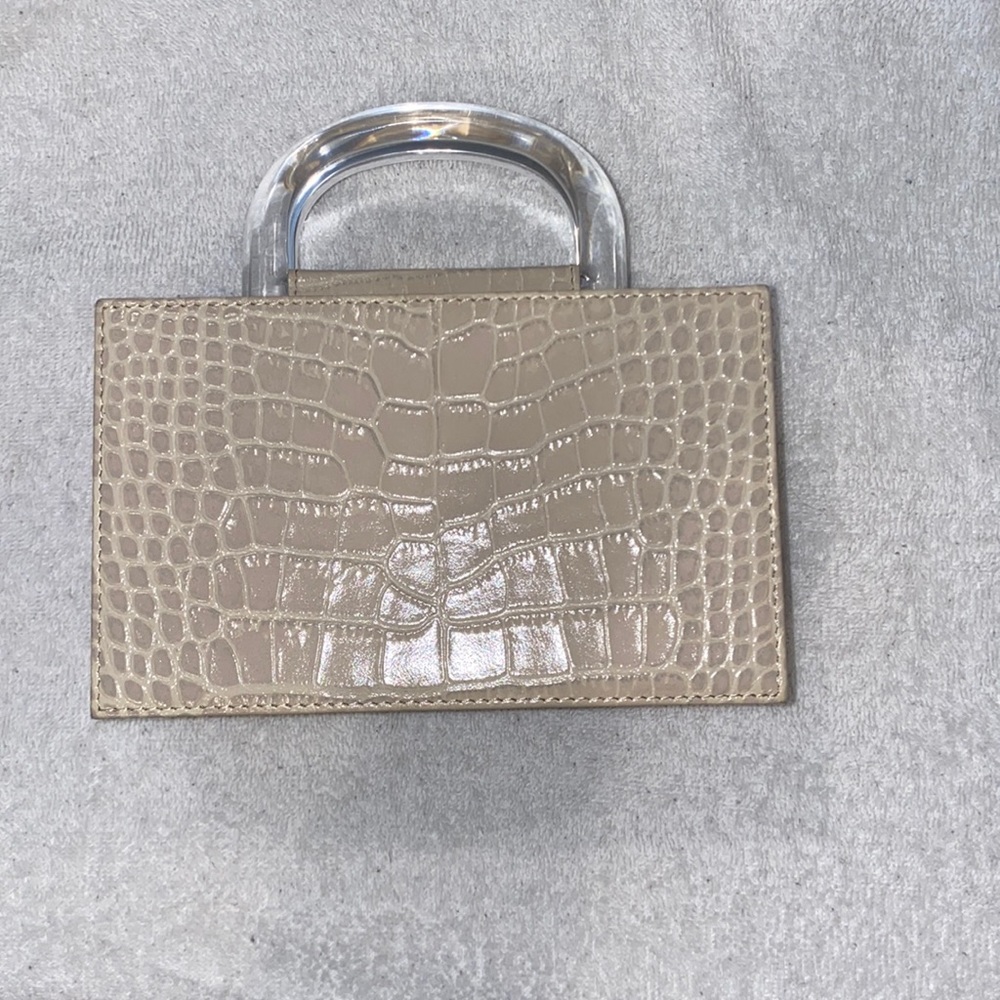 L'AFSHAR Gio Embossed Leather Bag In Neutral